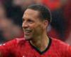 Ferdinand close to agreeing Man United contract extension