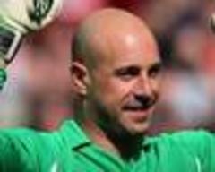 Reina 'flattered' by Barcelona rumours
