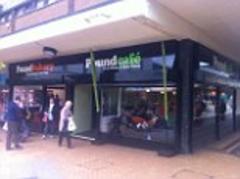 Forget Poundland... now there's Poundcafe! Hundreds of customers flood new eatery in one of Britain's most deprived areas to get a fry-up for just £1