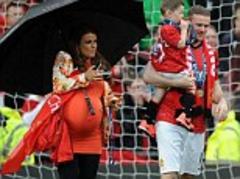 Wayne Rooney second child Klay is born