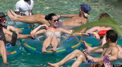 katy perry rocks a bikini while relaxing in the bahamas