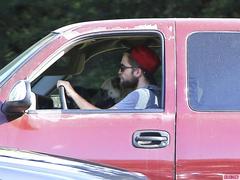 Good Luck Movin’ Up Cause Robert Pattinson’s Movin’ Out of Kristen Stewart’s House