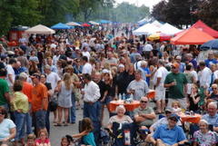 Quinn Proclaims State Championship Status to Glen Ellyn Backyard BBQ Cook-Off
