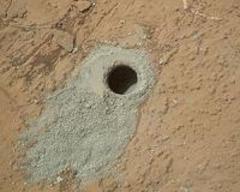 NASA Mars Rover Curiosity Drills Second Rock Target