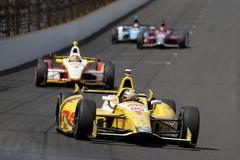 castroneves, franchitti chase 4th indy 500 win